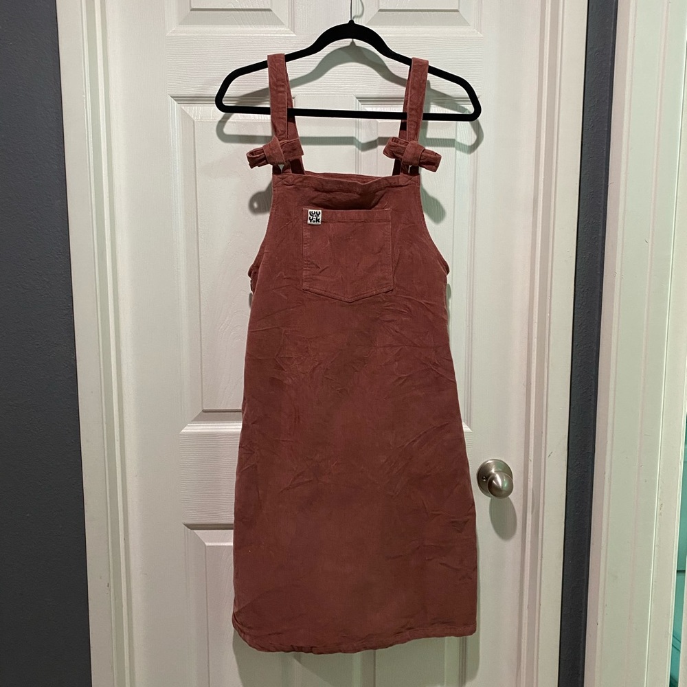 Lucy And Yak Midi Pini in Ash Pink EUC